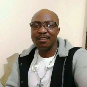 Meet your Posher, Babatunde